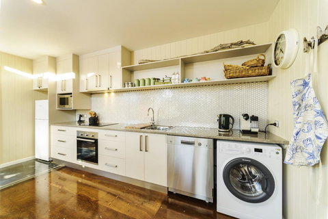 Coastal Pods Wynyard - Accommodation Cairns 6