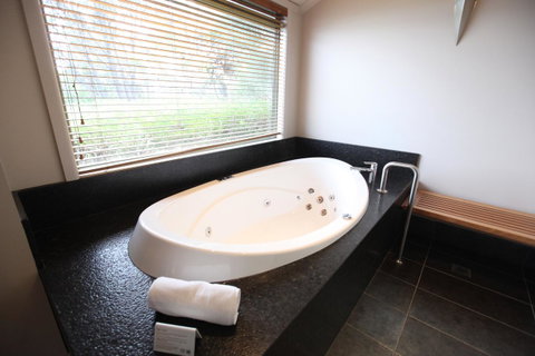 Freycinet Lodge - Accommodation Cairns 39