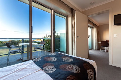 Beachfront Bicheno - Accommodation Cairns 8