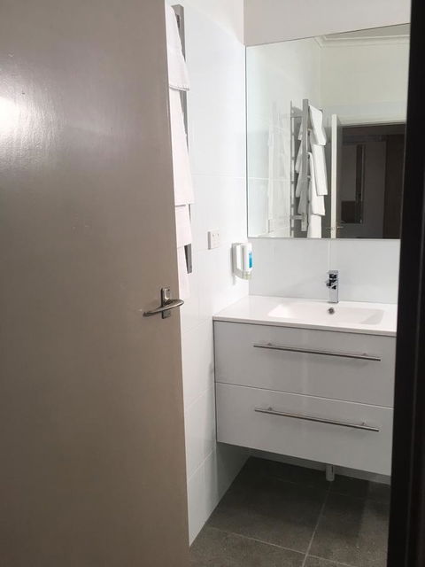Argosy Motor Inn - Accommodation Cairns 7