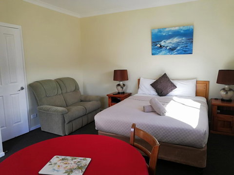 Wintersun Gardens Motel - Accommodation Cairns 7