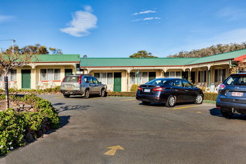 Wintersun Gardens Motel - Accommodation Cairns 28