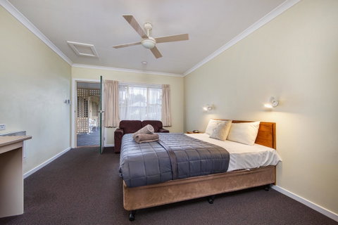 Wintersun Gardens Motel - Accommodation Cairns 44