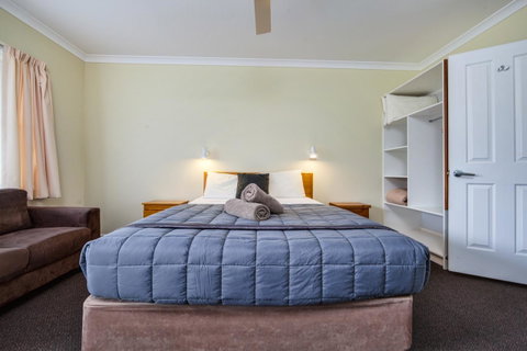Wintersun Gardens Motel - Accommodation Cairns 41