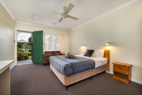 Wintersun Gardens Motel - Accommodation Cairns 42