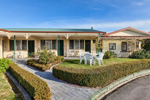 Wintersun Gardens Motel - Accommodation Cairns 25