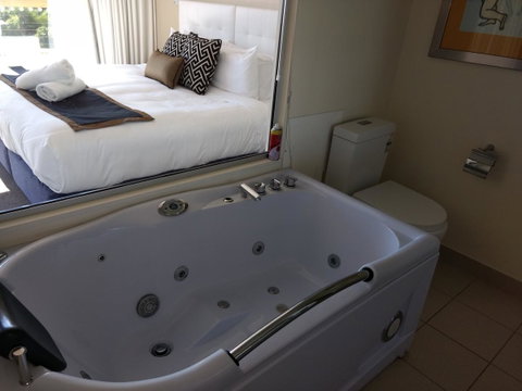 Diamond Island Resort - Accommodation Cairns 30