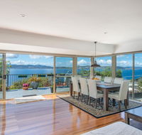 Sunrise on the Bay - Accommodation Cairns