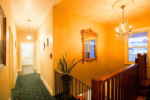 The Tasmanian Inn - Accommodation Cairns 43