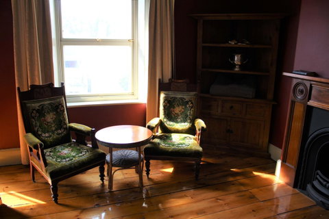 The Tasmanian Inn - Accommodation Cairns 20