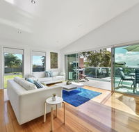 Seas The Day - Seaside Getaway - Accommodation Cairns