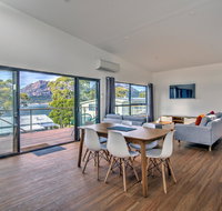 Dock of the Bay - Accommodation Cairns