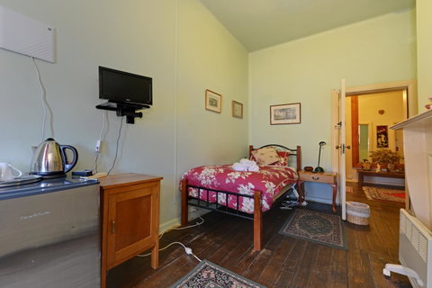 Edinburgh Gallery Bed & Breakfast - Accommodation Cairns 27