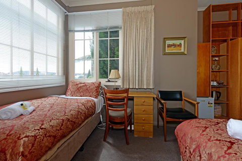 Edinburgh Gallery Bed & Breakfast - Accommodation Cairns 8