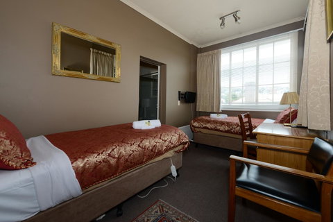 Edinburgh Gallery Bed & Breakfast - Accommodation Cairns 7