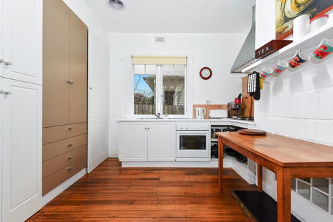 Cimitiere By The Park - Accommodation Cairns 2