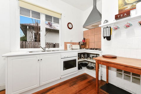 Cimitiere By The Park - Accommodation Cairns 9