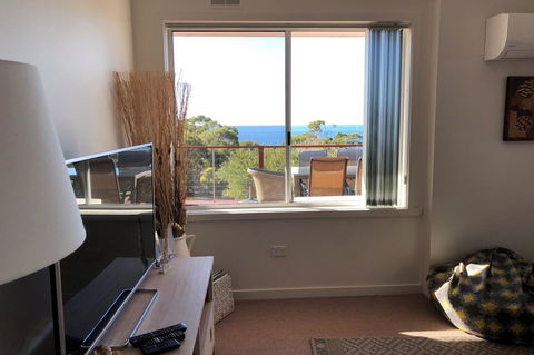 BAY OF FIRES SEACHANGE Ocean Frontage - Accommodation Cairns 1
