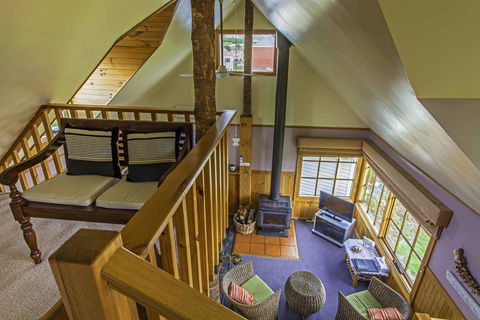 Touchwood Cottages - Accommodation Cairns 30