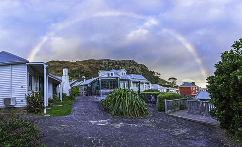 Touchwood Cottages - Accommodation Cairns 3