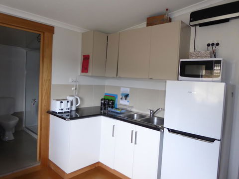 Riders Hut - Derby - Accommodation Cairns 7