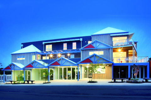 The Island Accommodation - Accommodation Cairns 34