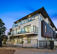 Manhattan Apartments - Notting Hill - Accommodation Cairns