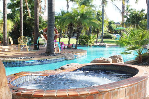 Swan Hill Resort - Accommodation Cairns 14