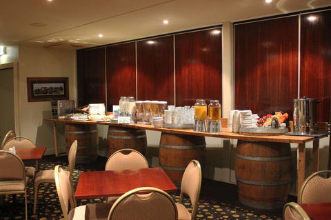 Swan Hill Resort - Accommodation Cairns 6