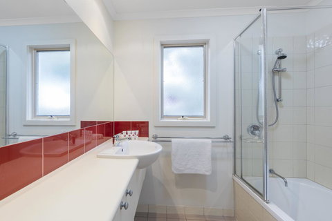 Ramada Resort By Wyndham Phillip Island - Accommodation Cairns 23