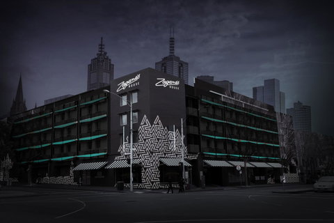 Zagame\'s House - Accommodation Cairns 26