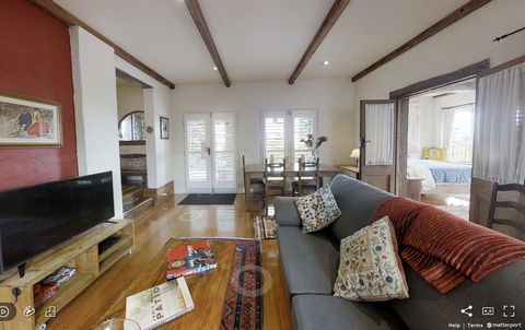 Villa Mallorca - Accommodation Cairns 5