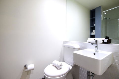 Mono Apartments On Franklin Street - Accommodation Cairns 23