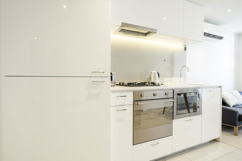 Mono Apartments On Franklin Street - Accommodation Cairns 13
