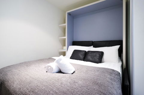 Mono Apartments On Franklin Street - Accommodation Cairns 24