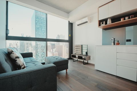 Mono Apartments On La Trobe Street - Accommodation Cairns 2