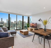 Experience Platinum Hotel Apartments - Accommodation Cairns
