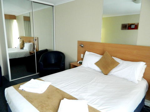 Ciloms Airport Lodge - Accommodation Cairns 25