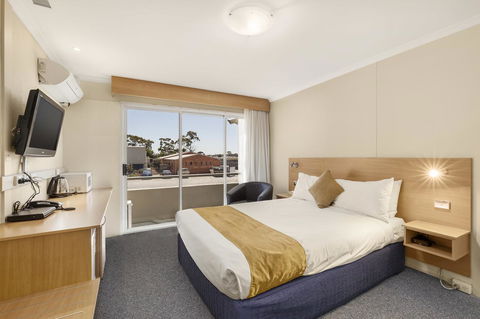 Ciloms Airport Lodge - Accommodation Cairns 30