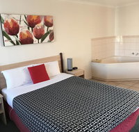 Beachcomber Motel  Apartments - Accommodation Cairns