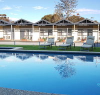 Mornington Motel - Accommodation Cairns