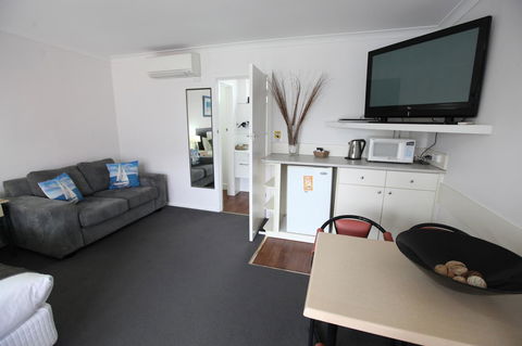Mornington Motel - Accommodation Cairns 21