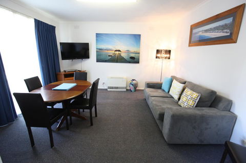 Mornington Motel - Accommodation Cairns 19