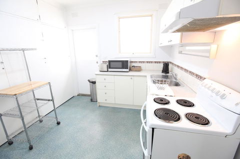 Mornington Motel - Accommodation Cairns 10