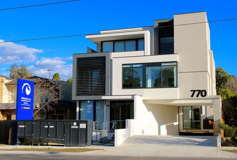 Whitehorse Apartments Hotel - Accommodation Cairns 0