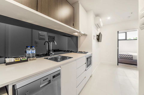 Whitehorse Apartments Hotel - Accommodation Cairns 38