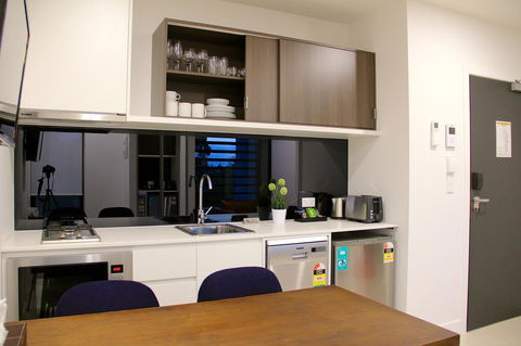Whitehorse Apartments Hotel - Accommodation Cairns 16