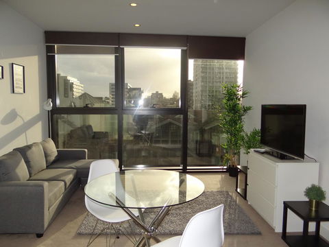 Amazing Accommodations: Vogue - Accommodation Cairns 15