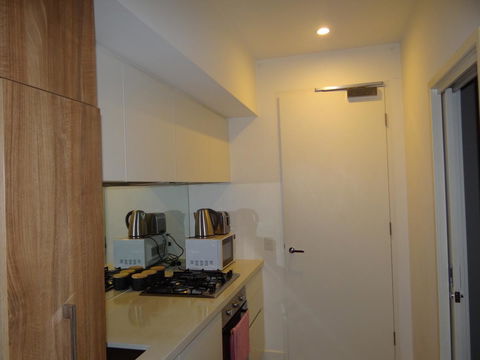 Amazing Accommodations: Vogue - Accommodation Cairns 2