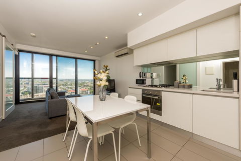 Amazing Accommodations: Vogue - Accommodation Cairns 30